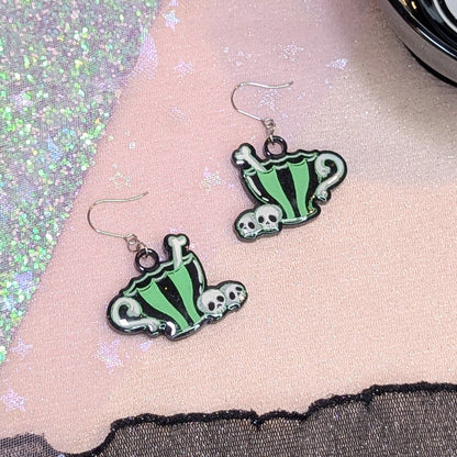 Boucles Tasse et Crâne Lilie Doigts de Fée