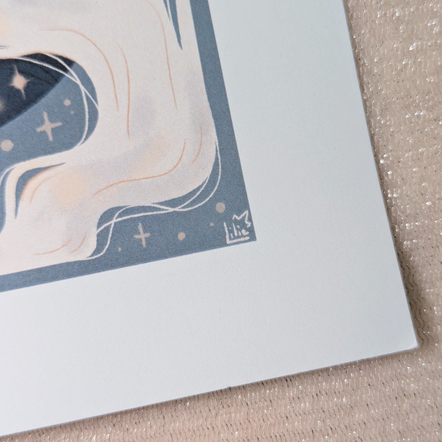 Print Chevelure d'Argent Lilie Doigts de Fée